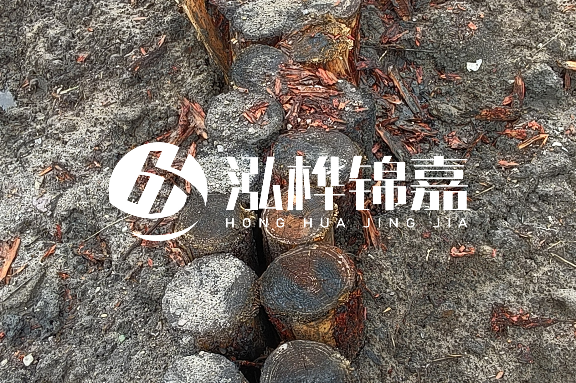 魚塘淤泥太多怎么清理？挖掘機清除淤泥的作用及方法