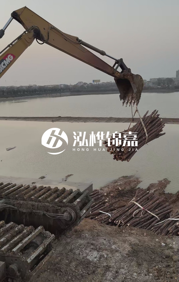 天津河道治理打松木樁專業(yè)-專業(yè)河道打木樁施工方法？
