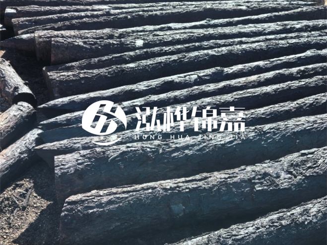 經(jīng)過防腐處理的松木樁價格貴多少？炭化處理的松木樁貴多少？