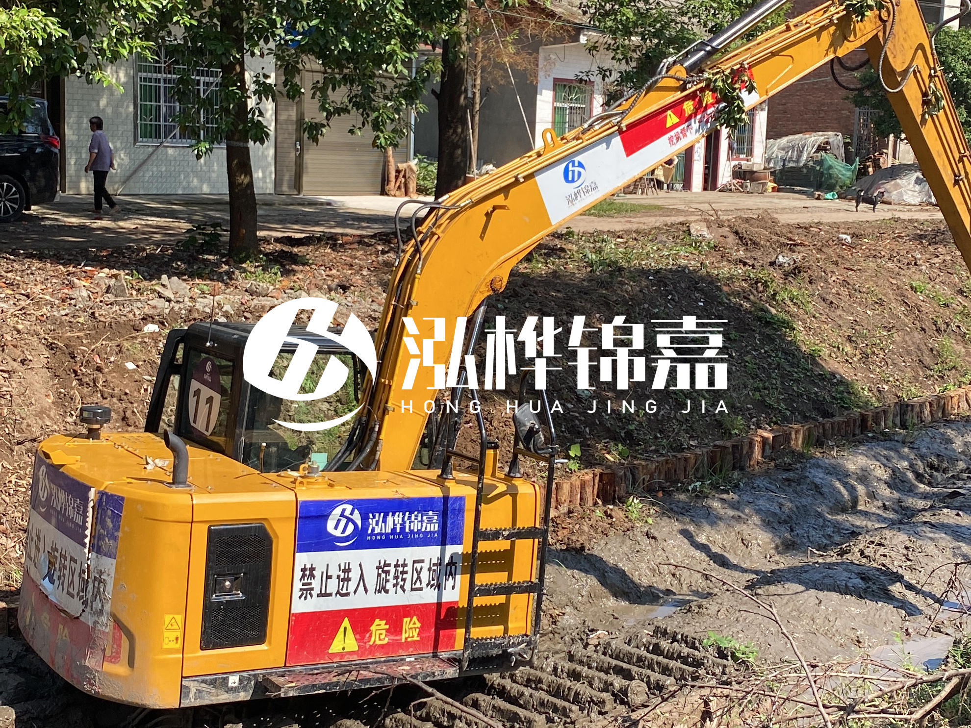 江蘇松木樁廠家泓樺錦嘉 - 6 米小頭 10 公分木樁多少錢？