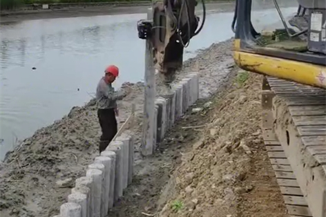 水泥樁批發(fā)廠家泓樺錦嘉-和真木樁比價(jià)格貴多少？