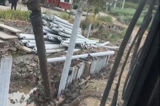 水泥樁批發(fā)廠家泓樺錦嘉-100根仿木樁施工大概需要多長時(shí)間能完成？