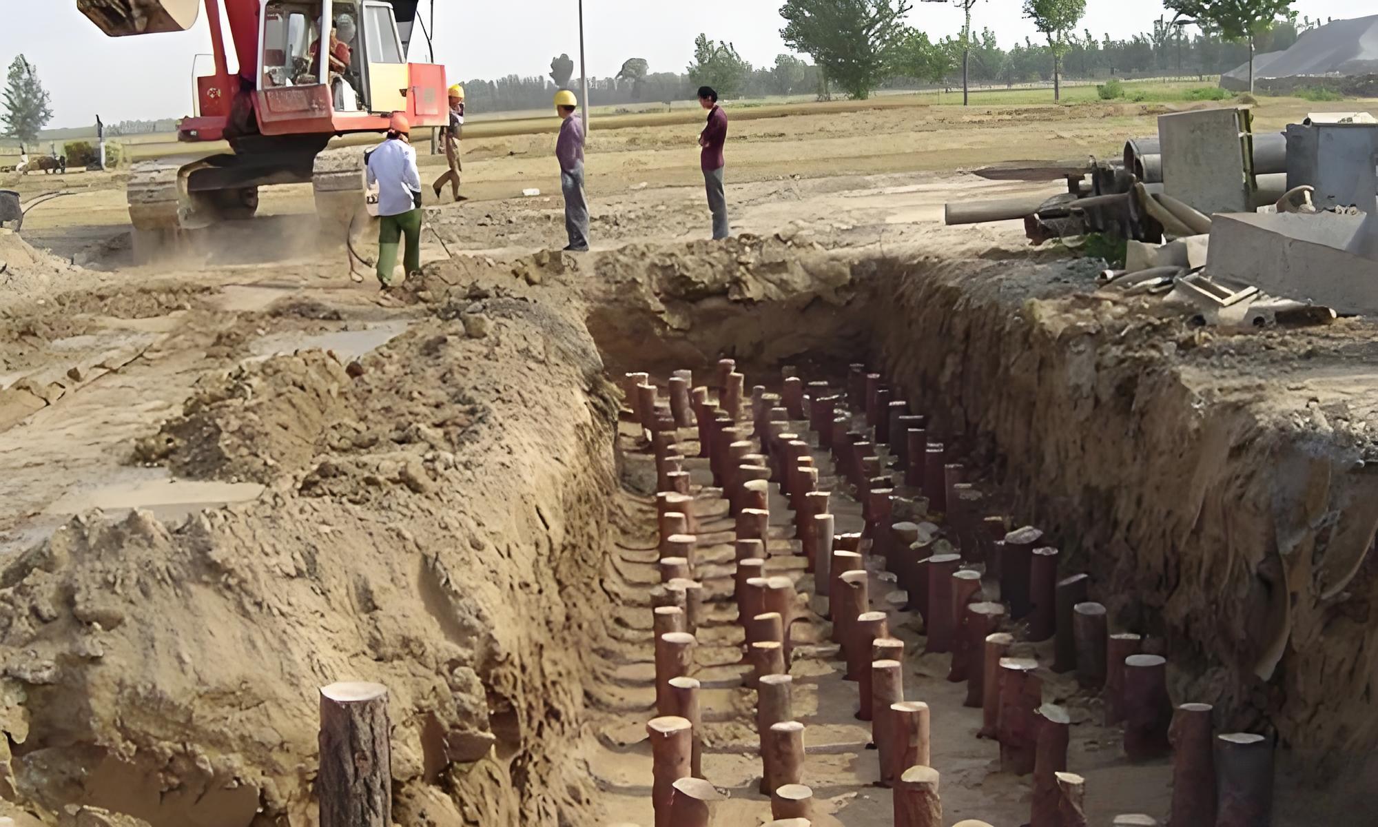 松木樁批發(fā)廠家泓樺錦嘉-地基加固打松木樁是否能解決沉降問題？